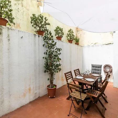 Santa Clara Pateo Apartman *